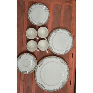 Lenox Fine Bone China Floral Tea Set Cups Saucers Plates 22-Piece